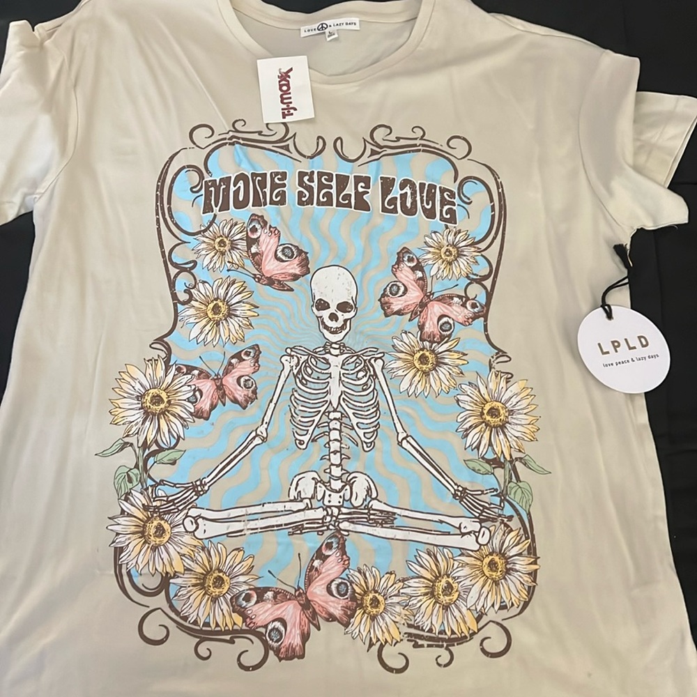 Graphic t